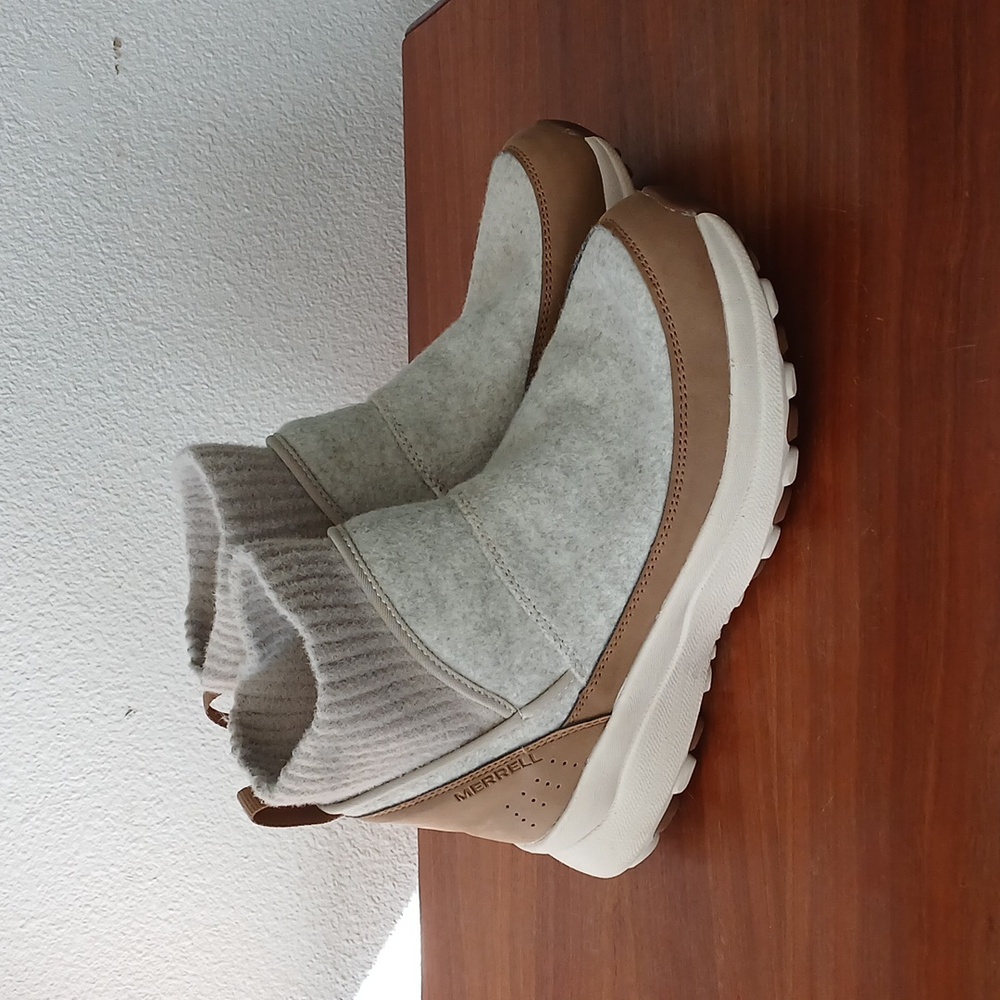 Merrell Cloud Renew Bluff Boots Wool Felt Leather Hiking sz 8.5